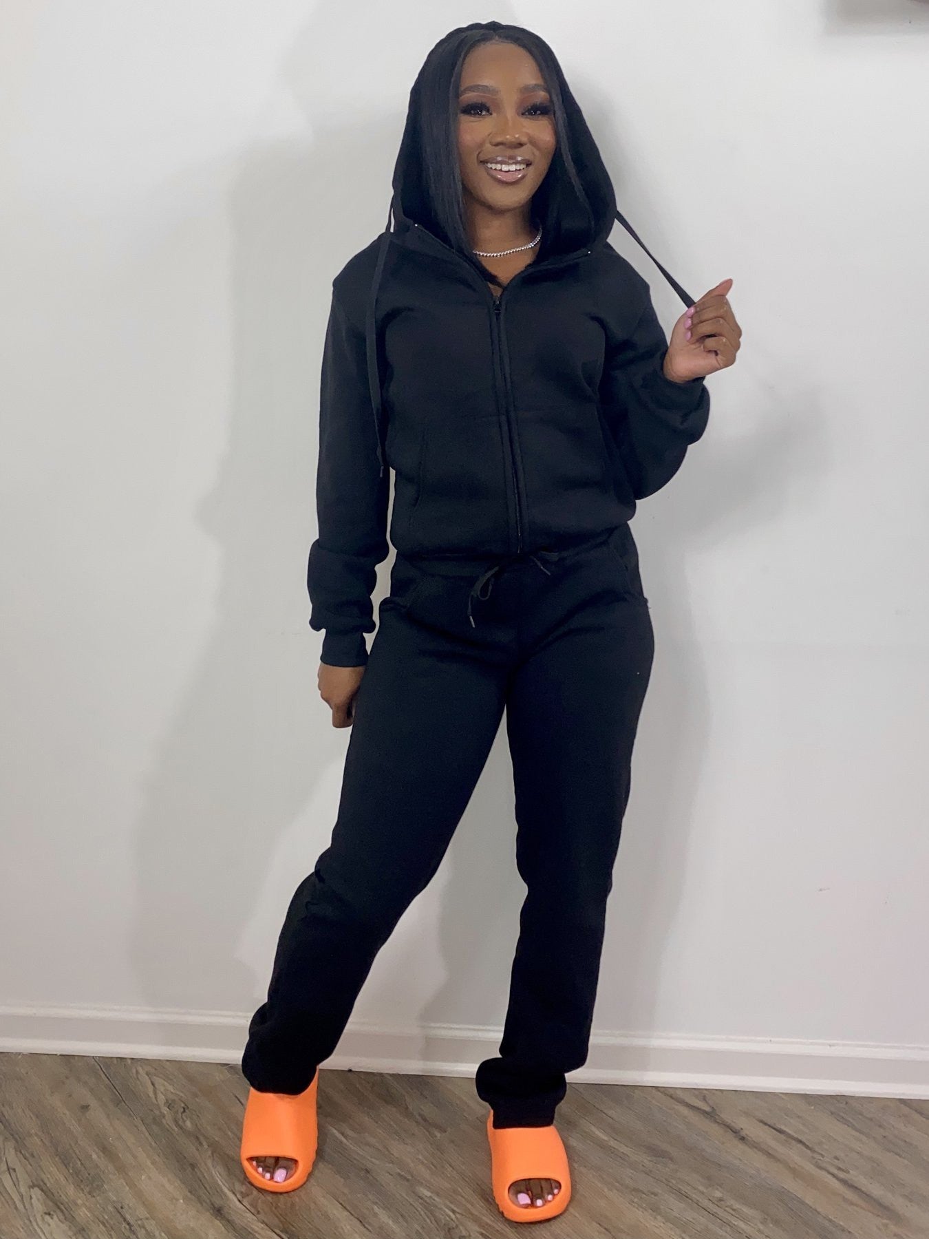 Women’s 2-Piece Sweatsuit Set – Casual Hoodie Top & Jogger Sweatpants