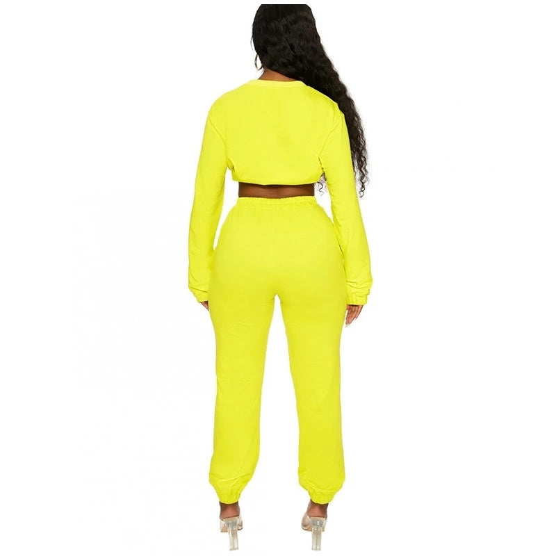 #GymOutfitWomen